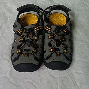 Khombu Children Sandal/Tennis